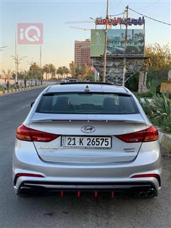 هیوندای ئەلەنترا